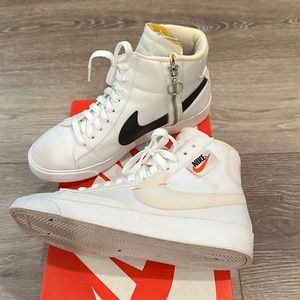 Nike Blazer Sneakers
